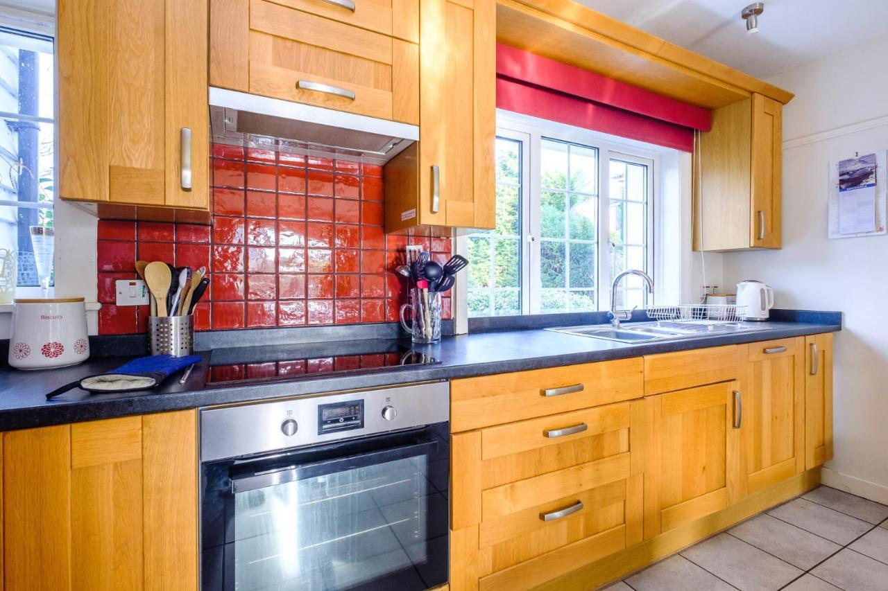 Lake Cottage - A Large Holiday Home In Thorpeness - Close To The Beach And The Meare - Aldeburgh Coastal Cottages المظهر الخارجي الصورة