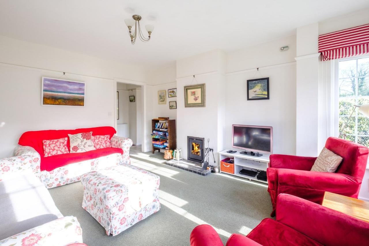 Lake Cottage - A Large Holiday Home In Thorpeness - Close To The Beach And The Meare - Aldeburgh Coastal Cottages المظهر الخارجي الصورة
